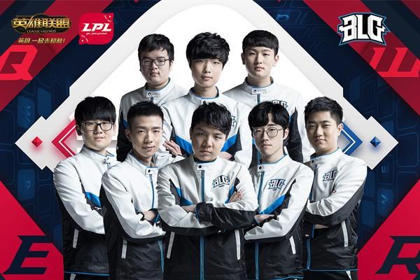 充满了对逝 充满了对逝