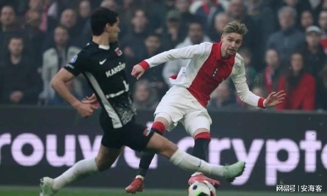 中后卫梅方 中后卫梅方